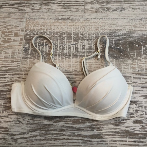 Victoria’s Secret Bikini top white - Picture 1 of 3